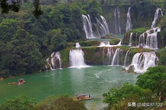 冬天的围巾什么颜色比较好游戏画面